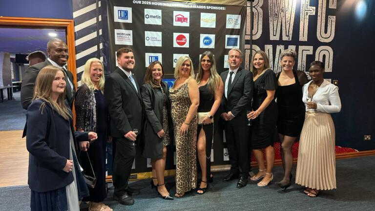 WhatsApp Image 2025-10-15 at 09.05.01 (1)